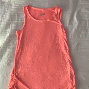 pink tank top